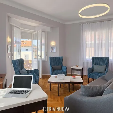 Istria Nuova's